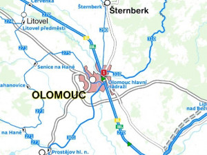 V Olomouci na nádraží se střetl vlak s mužem, jel na kole