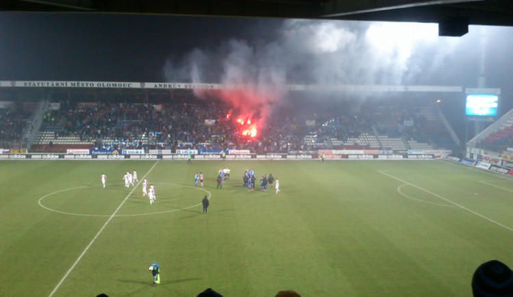 Olomoucké fandy čekají horké chvilky, tým musí v následujících kolech nutně bodovat. Foto: archiv