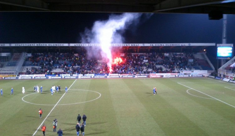 Podporu fanoušků budou olomoučtí fotbalisté v neděli hodně potřebovat. Foto: archiv