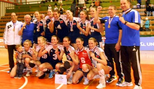 Volejbalistky Olomouce slaví bronzové medaile. Foto: www.volejbalolomouc.cz