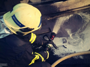 15-9-10-2014-Pozar-privesu-nakladniho-vozidla-Olomouc-Velkomoravska-(22)