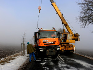 15-13-2-2015-Tragicka-dopravni-nehoda-Vysovice_vice-vozidel-(22)