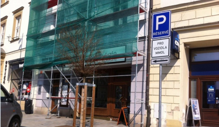 autor: L.Behingerová