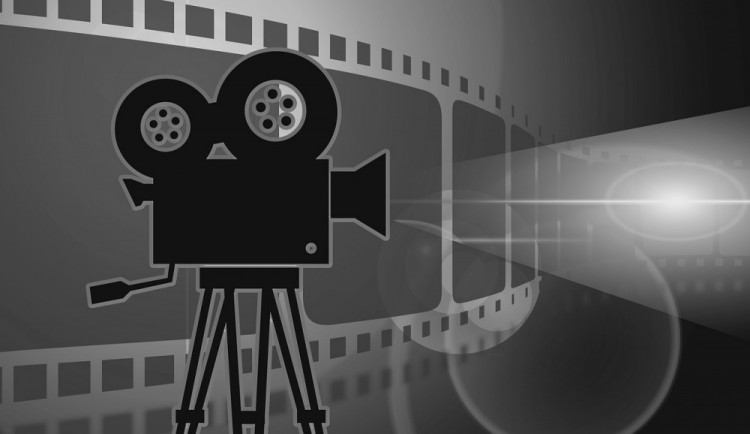 Opět soutěžíme o dva VIP lístky do Premiere Cinemas na libovolný film!
