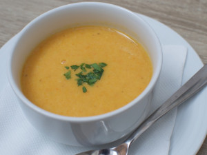 Mrkvová polévka se zázvorem