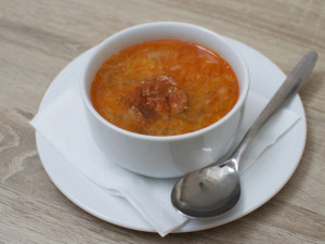 Zelňačka s klobásou