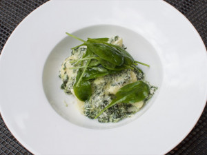 Domácí gnocchi se špenátem ricottou a parmazánem