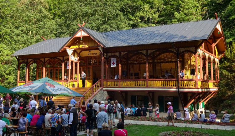 Tančírna v Račím údolí