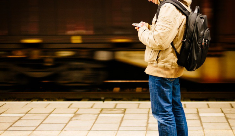 Vlaky na olomouckém vlakovém nádraží nabíraly hodinové zpoždění (ilustrační fotografie)