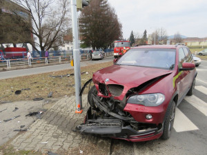 Policie prosí o pomoc, hledají se svědci nehody osobního auta