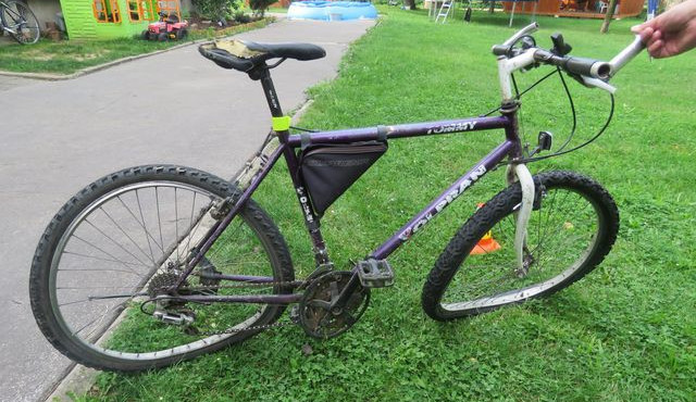 Dopravní nehoda cyklisty a auta