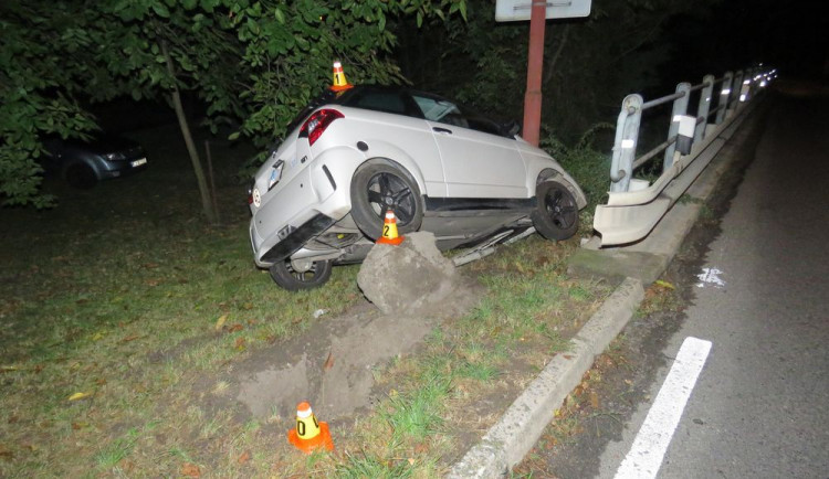 Dopravní nehoda mladé řidičky