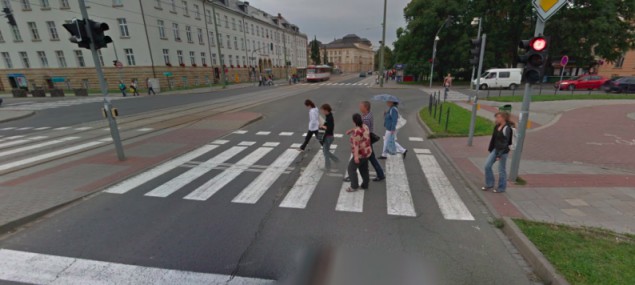 Křižovatka Aksamitova x Tř. Svobody