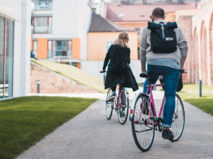 Radnice podpoří projekt Rekola v Olomouci. Růžové kola si budeme moci vypůjčit i jednorázově
