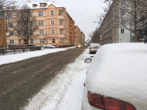 Olomoucký kraj zasypal sníh, silnice jsou s opatrností sjízdné