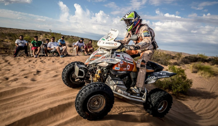 Krumlovák Zdeněk Tůma pokořil Dakar. Nic těžšího jsem nikdy nezažil, říká