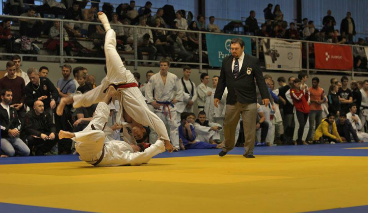 Turnaj Pohár nadějí vyhrála teprve šestnáctiletá olomoucká judistka Renata Zachová