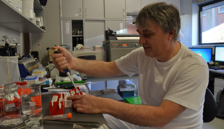 Magnetický separátor a RNDr. Karel Koberna, CSc