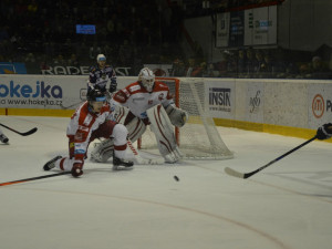 Mora dlouho bojovala o postup do předkola play-off. Vítězství v nájezdech ale bylo málo