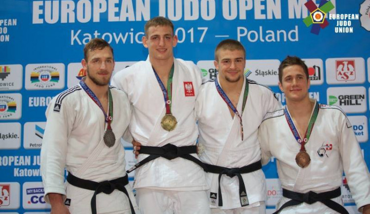 Zleva: Žilka Peter (SVK), Kuczera Piotr (POL), Klammert David (CZE), Grossklaus Ciril (SUI)