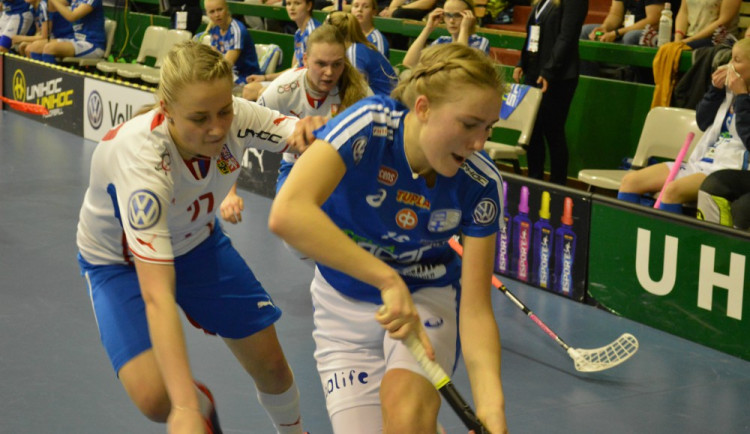 České florbalistky po Švýcarkách nestačily ani na Finky