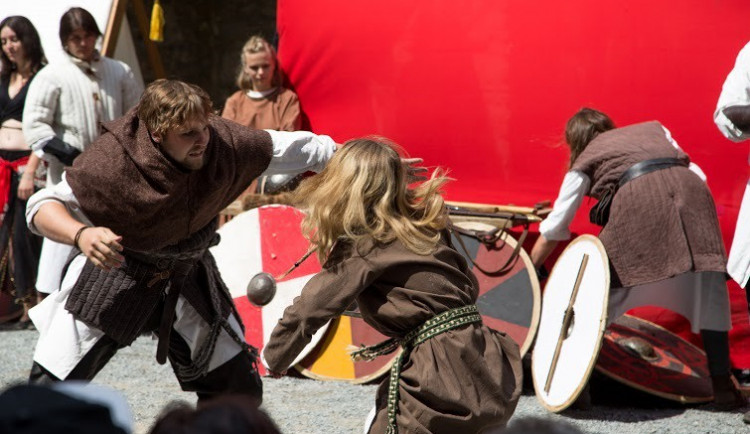 Kulturní program je opět nabitý. Na Sovinci se představí šermíři a loupežníci