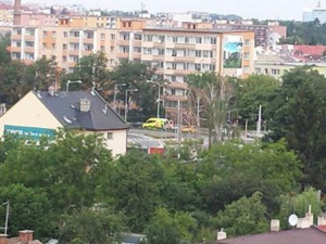 AKTUALIZOVÁNO: Na Velkomoravské se srazily dvě sanitky jedoucí za sebou