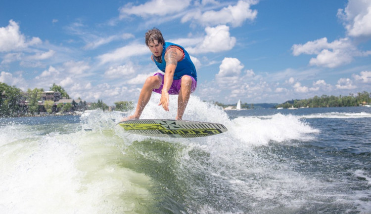 V sobotu proběhne akce Sportujeme na Nákle. Sportovat můžete na souši i na vodě