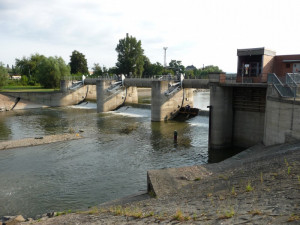 Povodí Moravy provede pravidelnou údržbu jezu Přerov a rozhrne štěrk v nadjezí