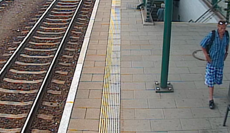 Zloděj zachycená na kameře