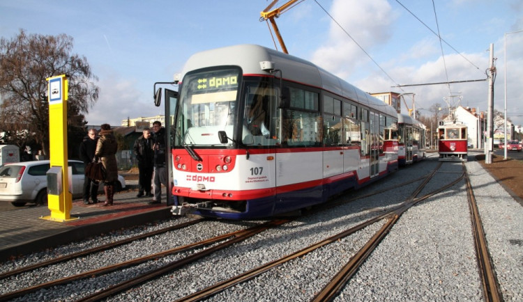 Rekonstrukce tramvajových tratí nekončí. Další úseky se dočkají oprav v příštím roce