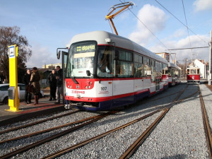 Rekonstrukce tramvajových tratí nekončí. Další úseky se dočkají oprav v příštím roce