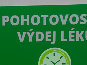 V olomoucké nemocnici zavádí Lékárnu 24, lidé si tak mohou léky vyzvednout i v noci nebo o svátcích