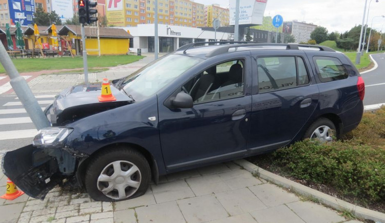 Nehoda na Velkomoravské