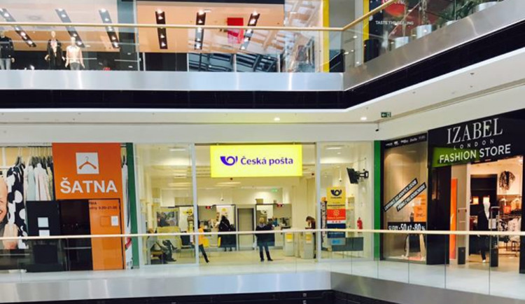 AKTUÁLNĚ: Šantovka byla evakuována. Někdo pouze zavadil o tlačítko poplašného systému