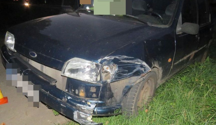Řidička ještě nestihla vystřízlivět od poslední policejní kontroly a další den nabourala opilá