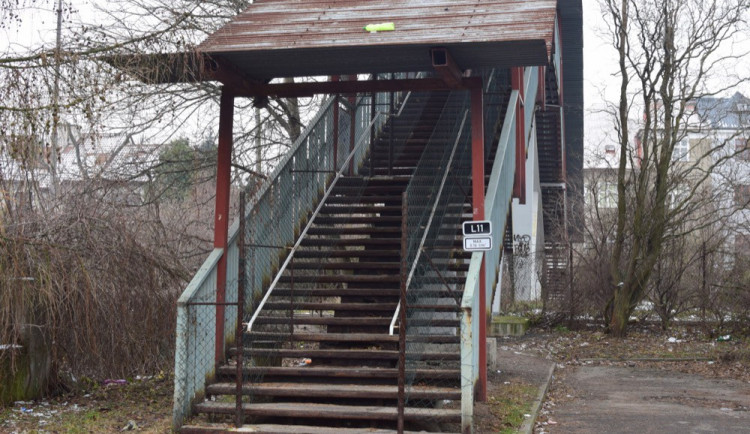 Zrušená lávka v Hejčíně