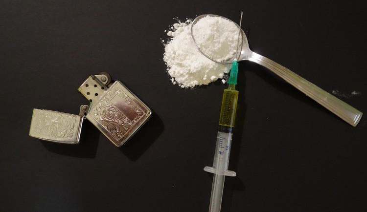 Policisté odhalili v týdnu hned tři případy distribuce drog. Zadrželi při tom čtyři podezřelé