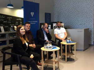 Lumír Kantor se zůčastnil třeba i odhalení Desky dárců Nadačního fondu Univerzity Palackého v Upointu na Horním náměstí v Olomouci