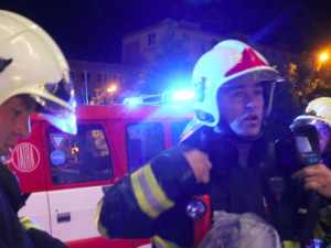 VIDEO: V olomouckém Clarionu hořel v noci pokoj, evakuováno muselo být 150 lidí