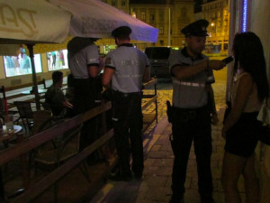 Policie bude v rámci akce HAD systematicky kontrolovat až do konce roku bary a restaurace