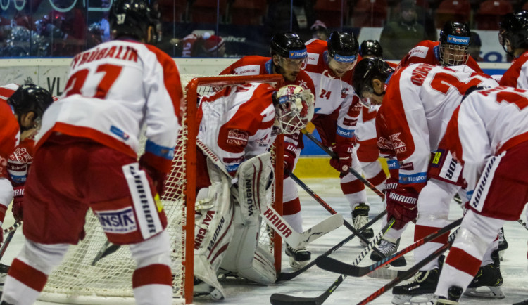 FOTOGALERIE: Výhra, kterou Mora potřebovala jak sůl. Doma porazila Chomutov 3:1