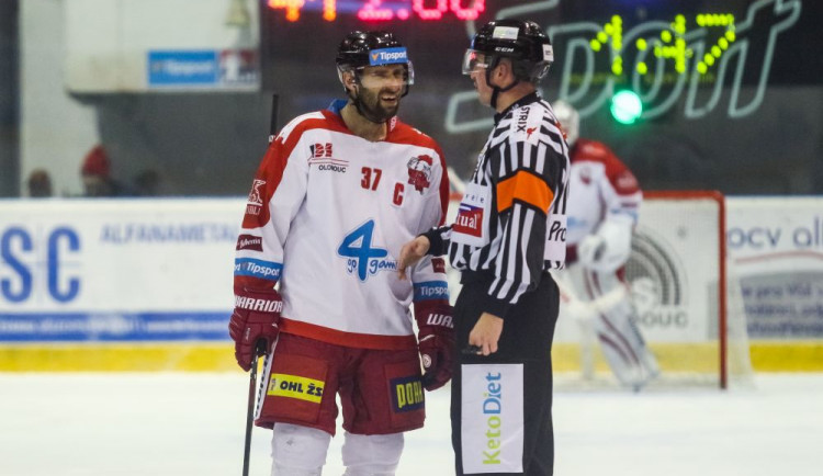 FOTOGALERIE: Hradec Králové porazil Olomouc. Smoleňák chce v létě natřít Plecharénu