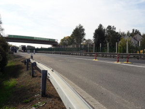 Příprava opravy mostu přes dálnici u Žešova byla zahájena