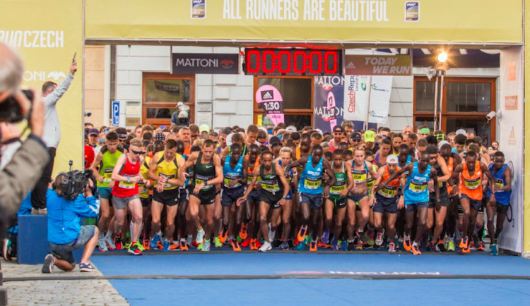 V sobotu to vypukne. Na trať jubilejního desátého ročníku olomouckého půlmaratonu se postaví 10 tisíc běžců