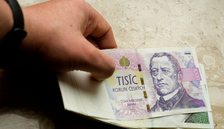 Mladík si půjčil od známého kolo a ještě v ten samý den ho prodal