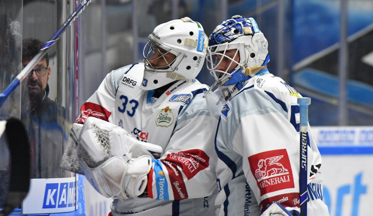 VIDEO: Kometa dostala doma v moravském derby nevídaný nářez. Zlín popravil Brno sedmi góly