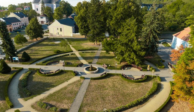 Lázně Slatinice připravují dárkové poukazy k Vánocům a silvestrovské pobyty