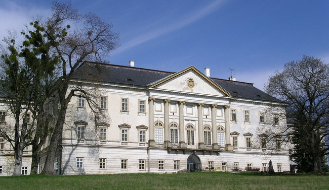 V Náměšti na Hané má vzniknout nový dům pro postižené. Místní se proti tomu bouří