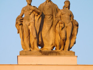 sousoší na Teoretických ústavech LF UP